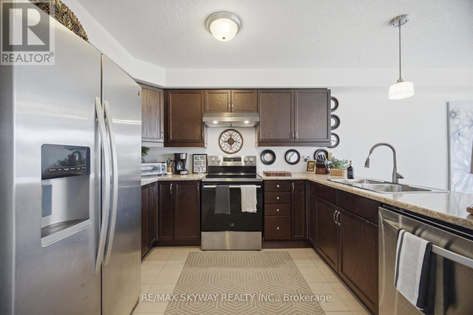 69 NATHAN CRESCENT - 11