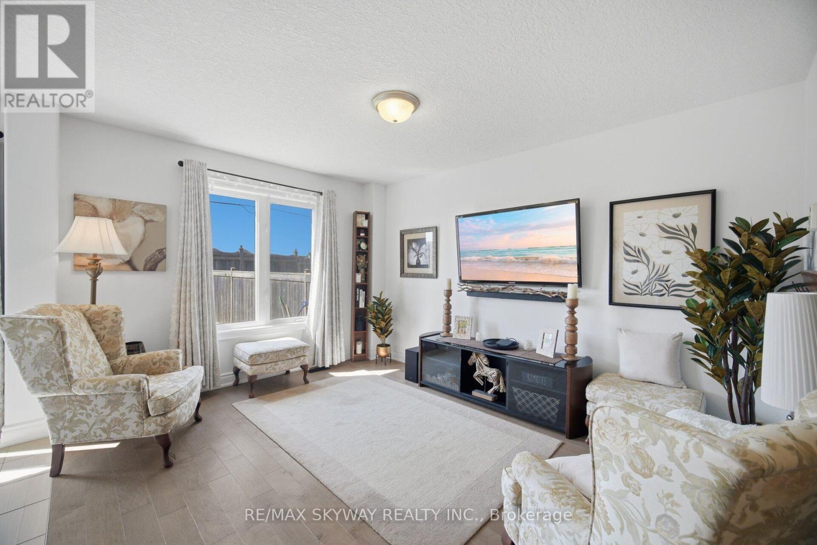69 NATHAN CRESCENT - 16