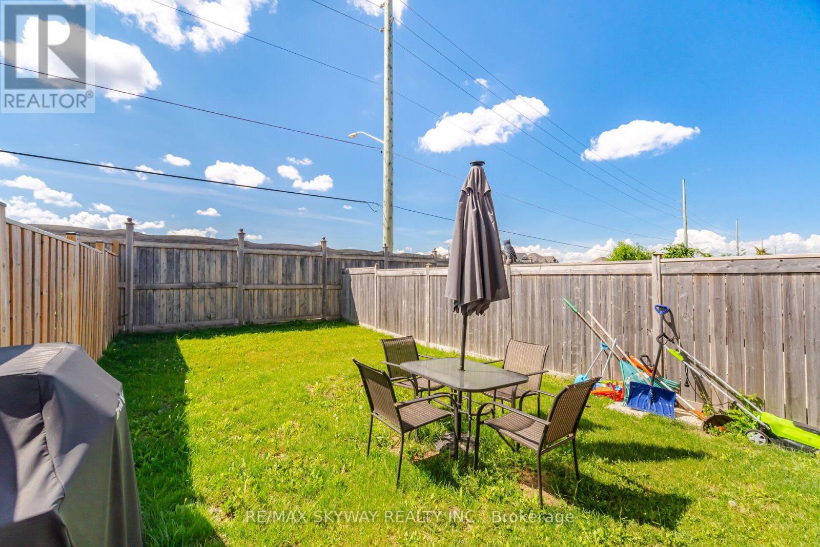 69 NATHAN CRESCENT - 39