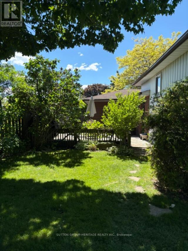 35 ALBERY CRESCENT - 34