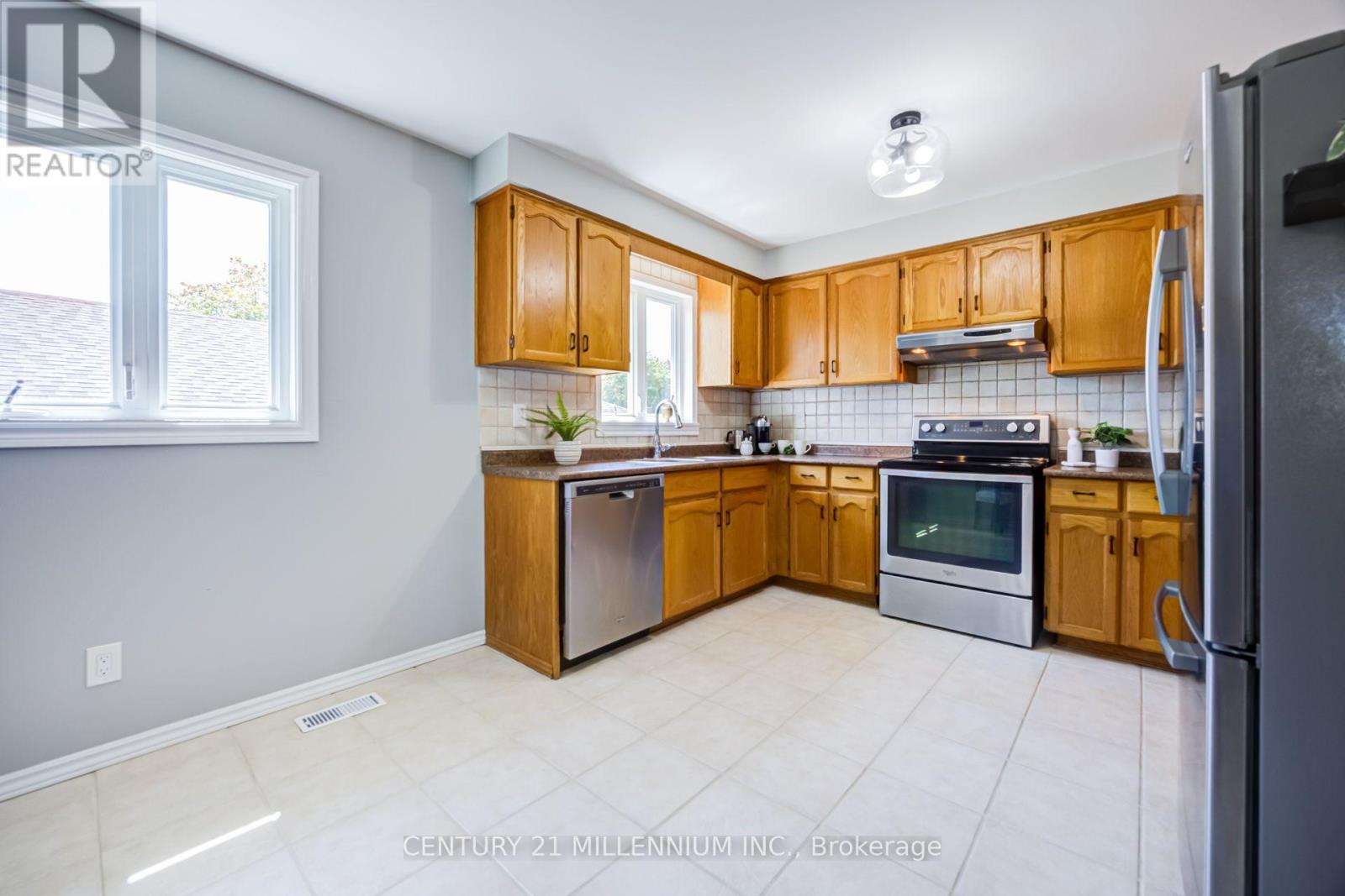 335 BAILEY DRIVE - Image 14