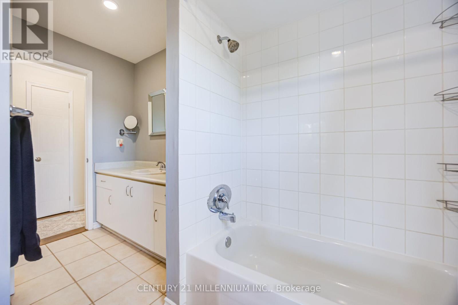 335 BAILEY DRIVE - Image 22