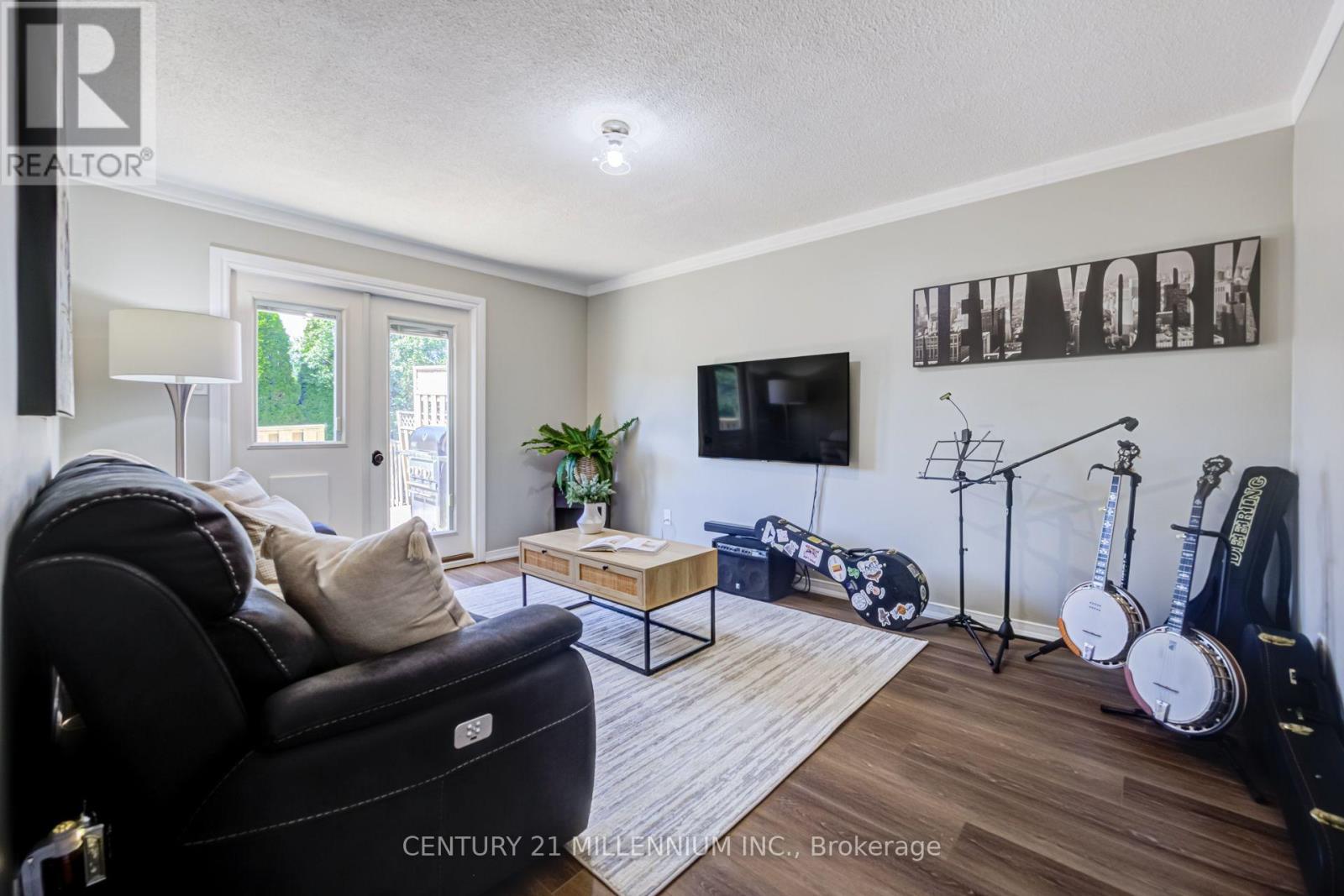 335 BAILEY DRIVE - Image 23