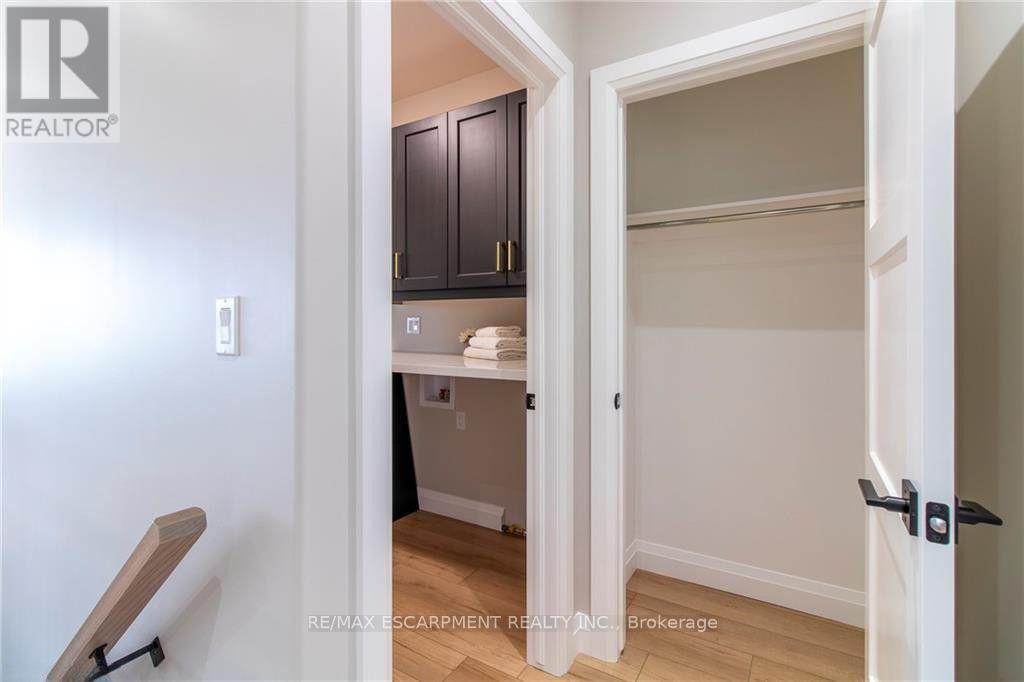 96 CRADDOCK BOULEVARD - 19