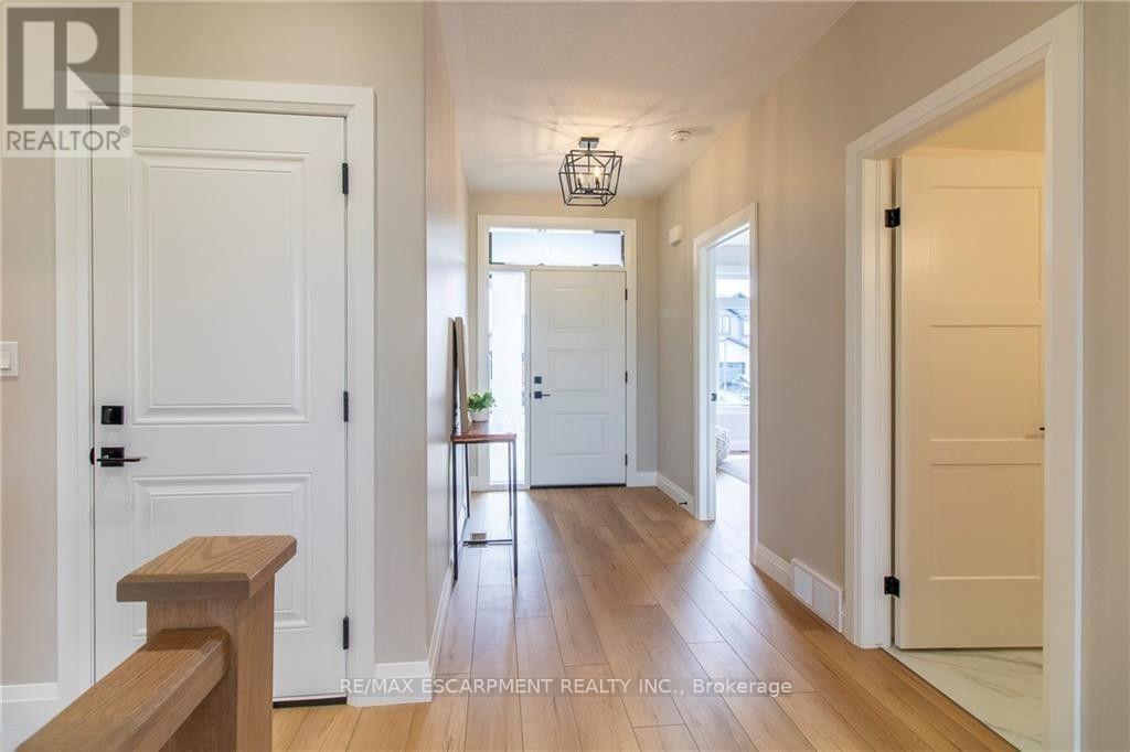 96 CRADDOCK BOULEVARD - 4