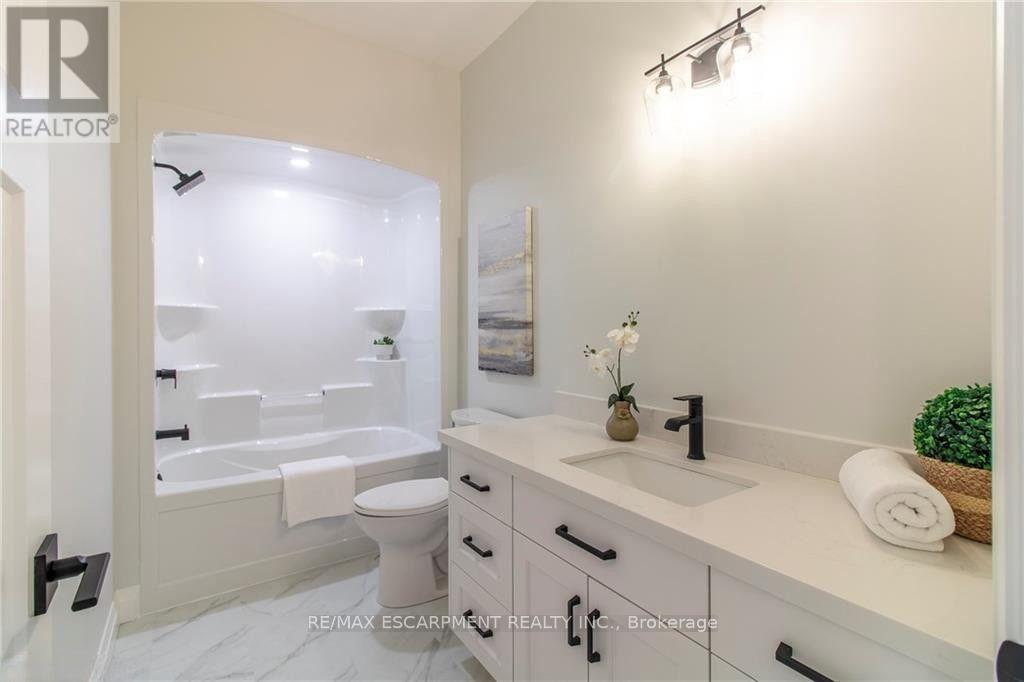 96 CRADDOCK BOULEVARD - 8