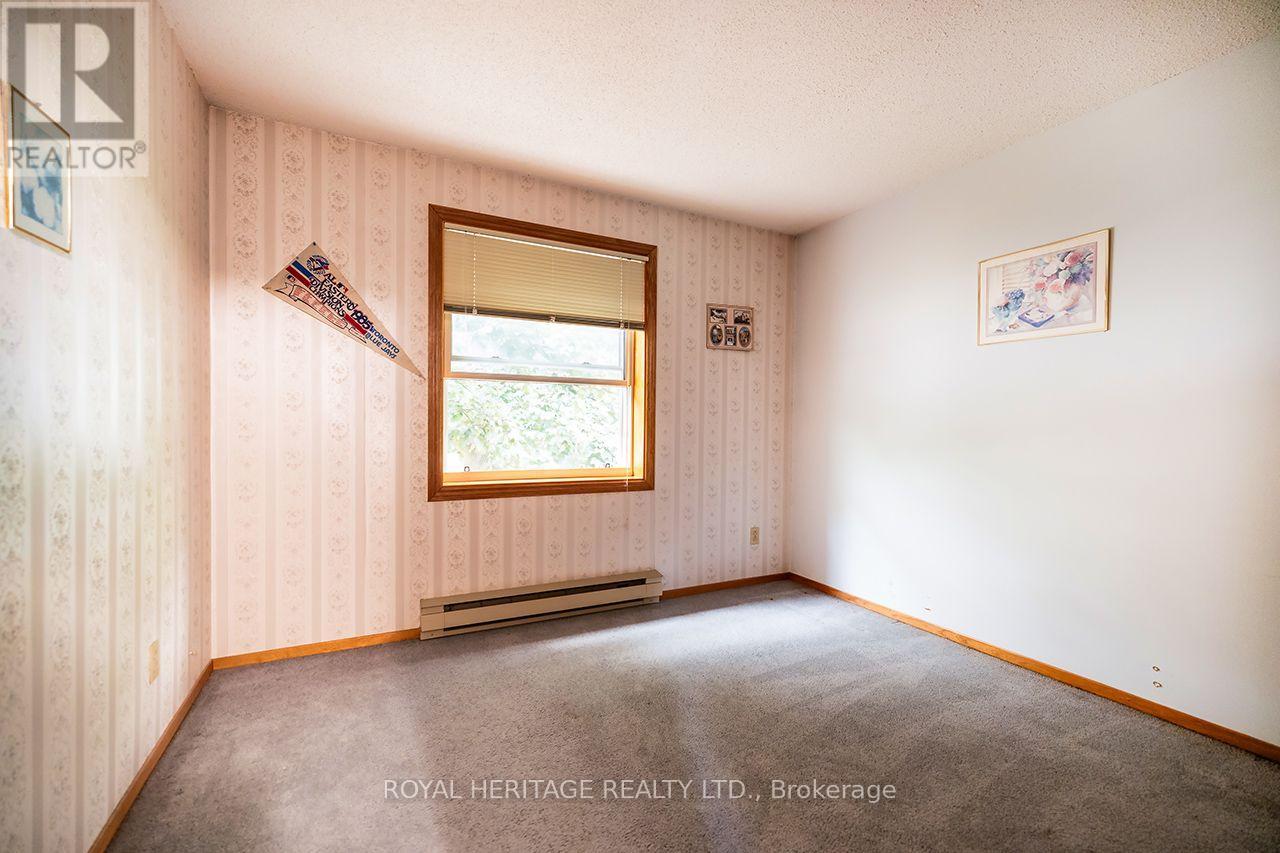 7014 HUNTER STREET - 16