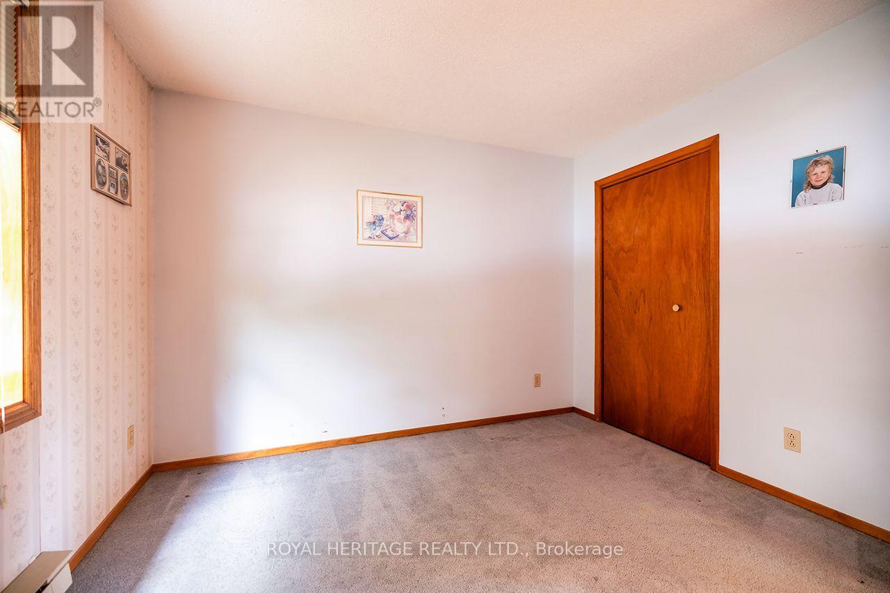 7014 HUNTER STREET - 17
