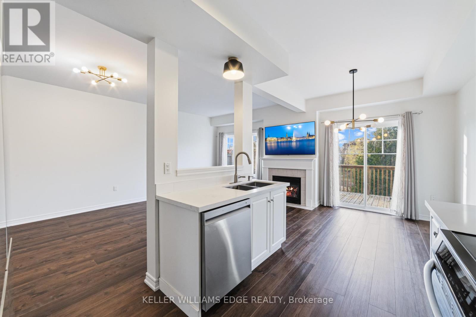 #18 9 LIDDYCOAT LANE - Image 9