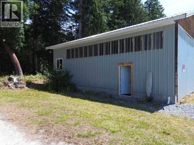7-4482 AIRPORT ROAD - 4