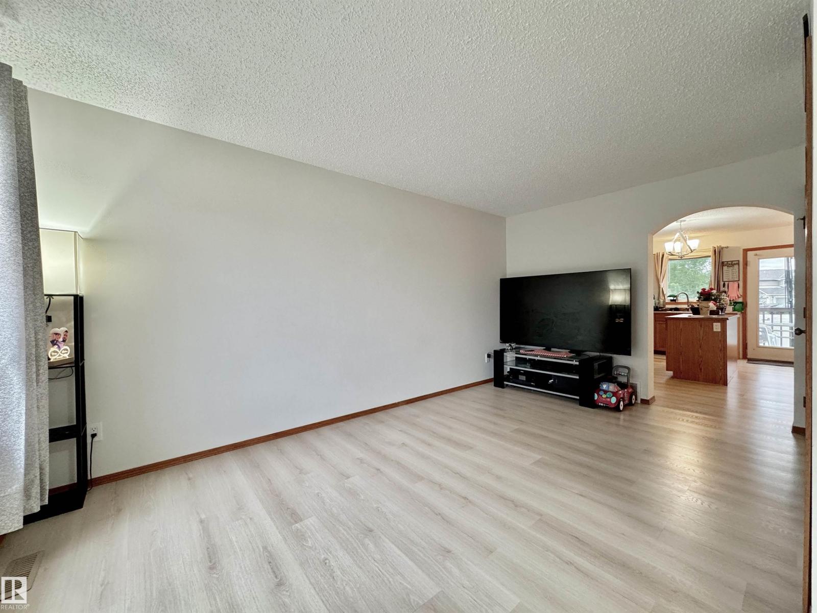 #4 320 Spruce Ridge RD - 10