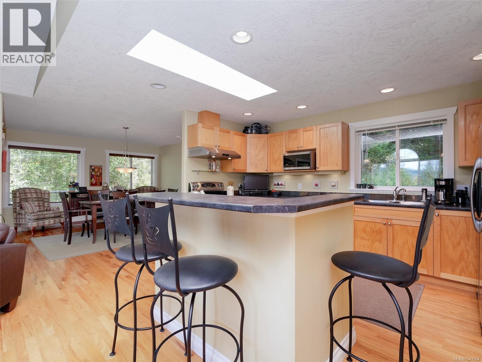 1420 Elan Pl - 8