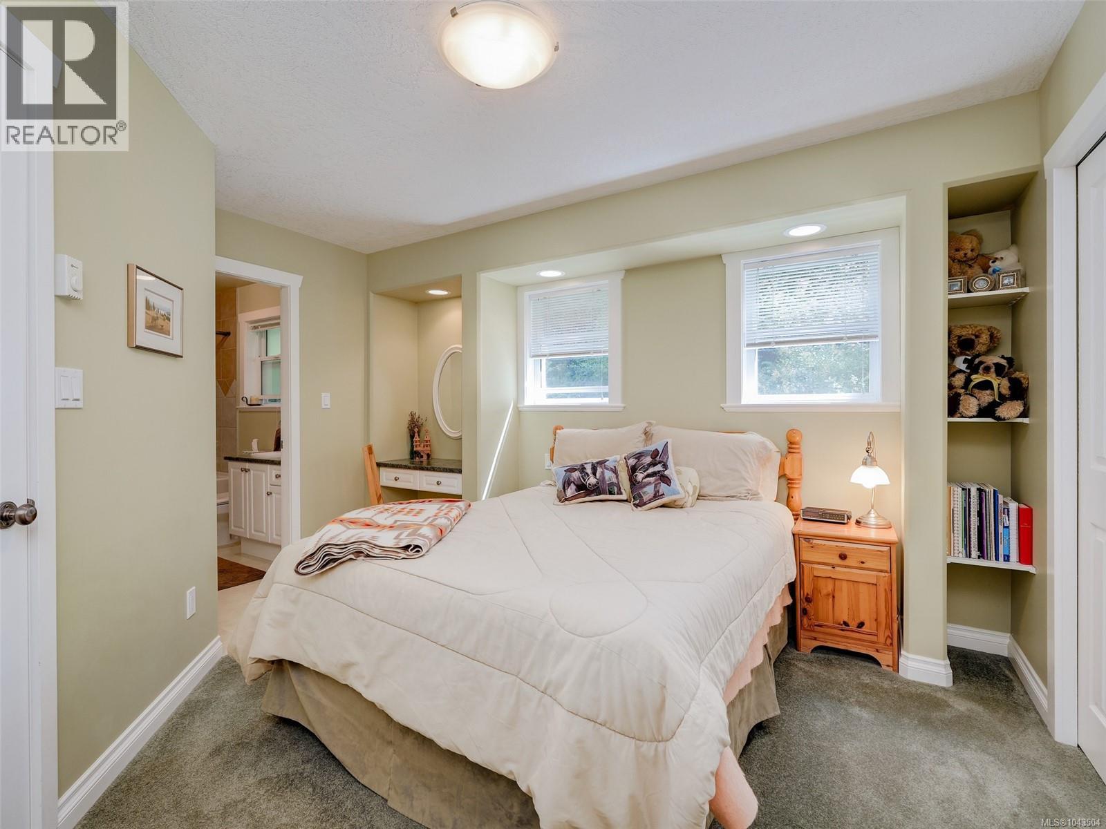 1420 Elan Pl - 13