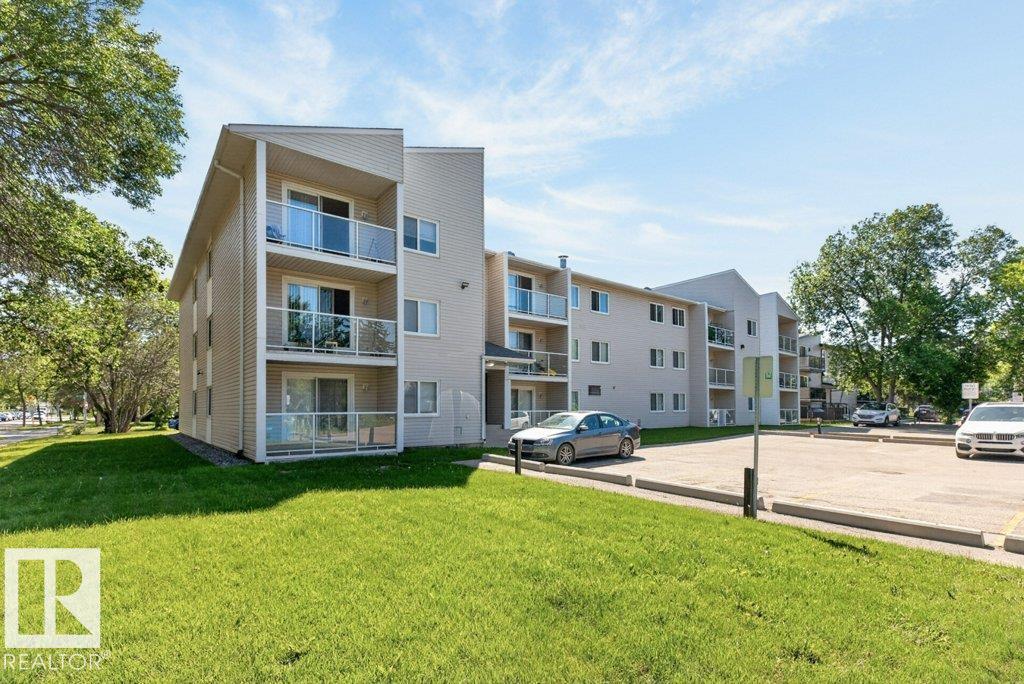 #203 10842 107 ST NW - 19