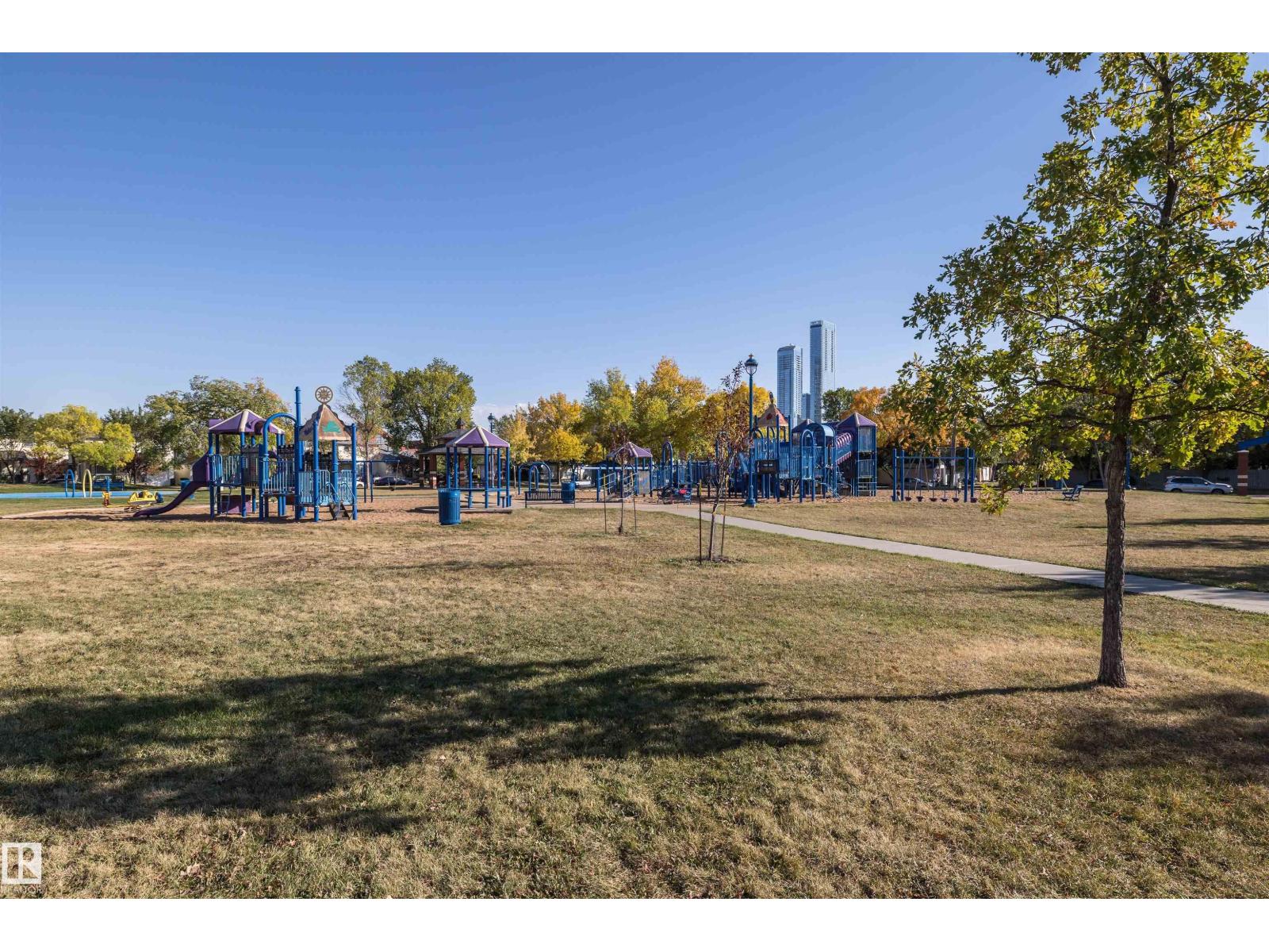 #203 10842 107 ST NW - 25