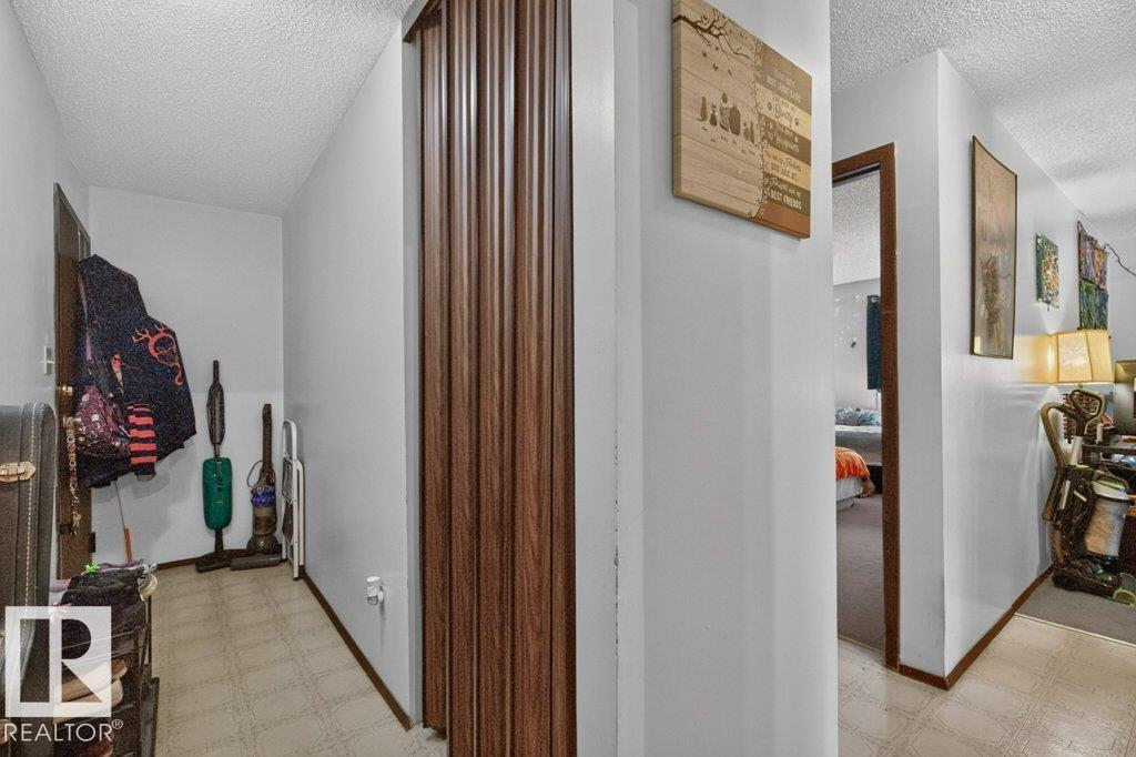 #203 10842 107 ST NW - 6