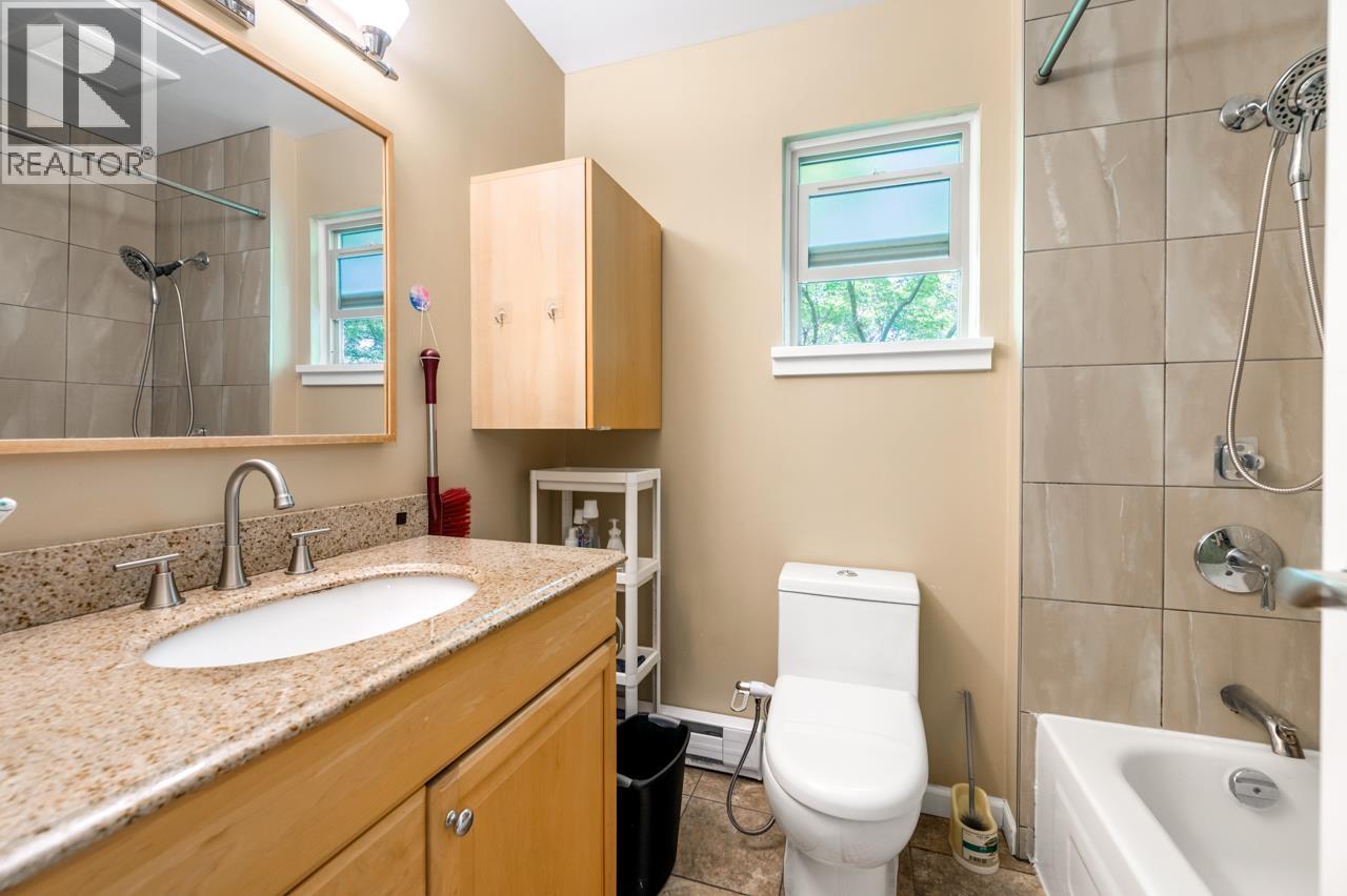 3 Bed, 3 Bath House for Sale in Richmond – 73 6880 LUCAS ROAD, Richmond – MLS# R3147028 - Image 32