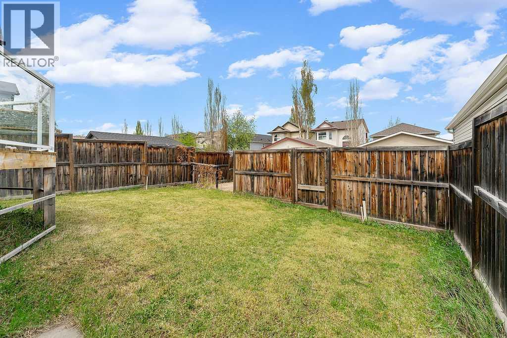 108 Everstone Rise SW - 34