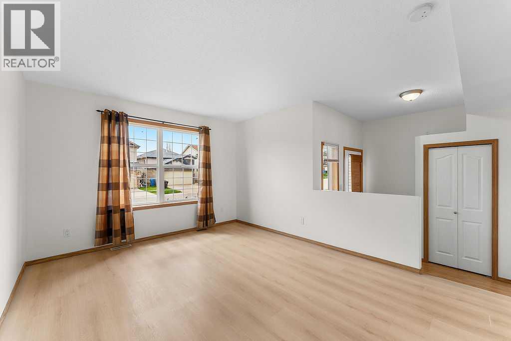 108 Everstone Rise SW - 4