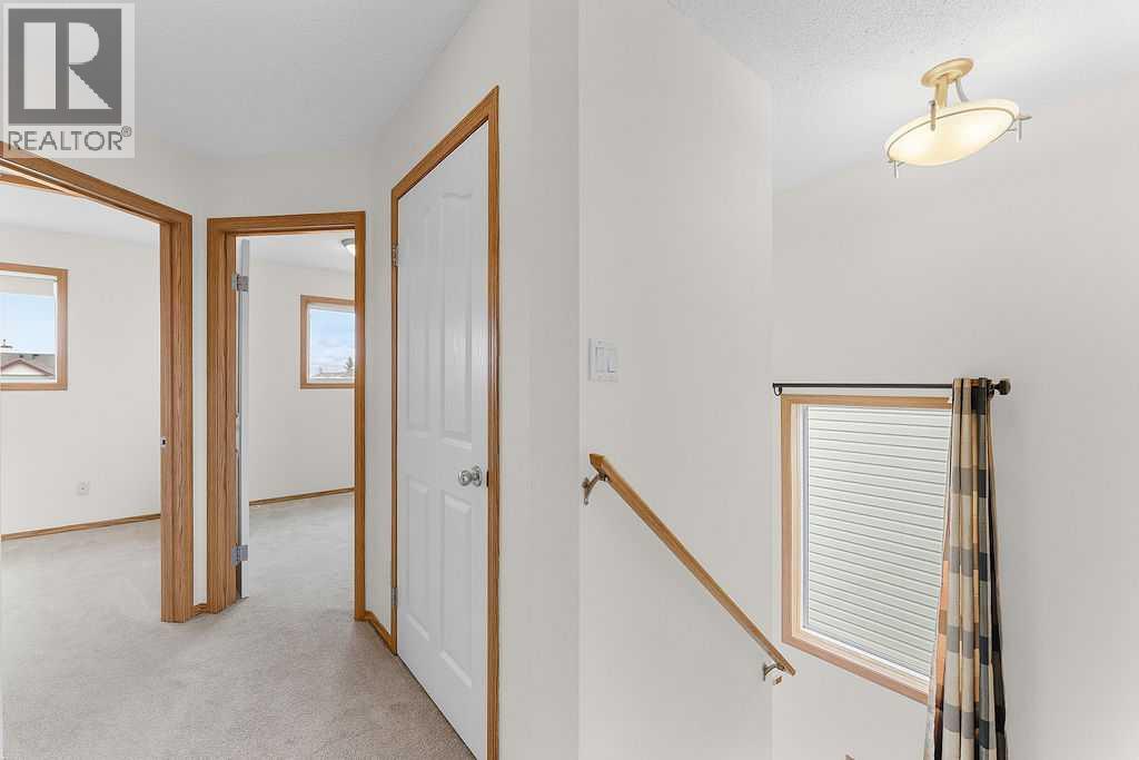 108 Everstone Rise SW - 15