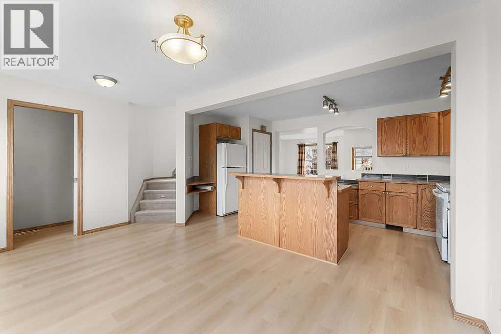 108 Everstone Rise SW - 11