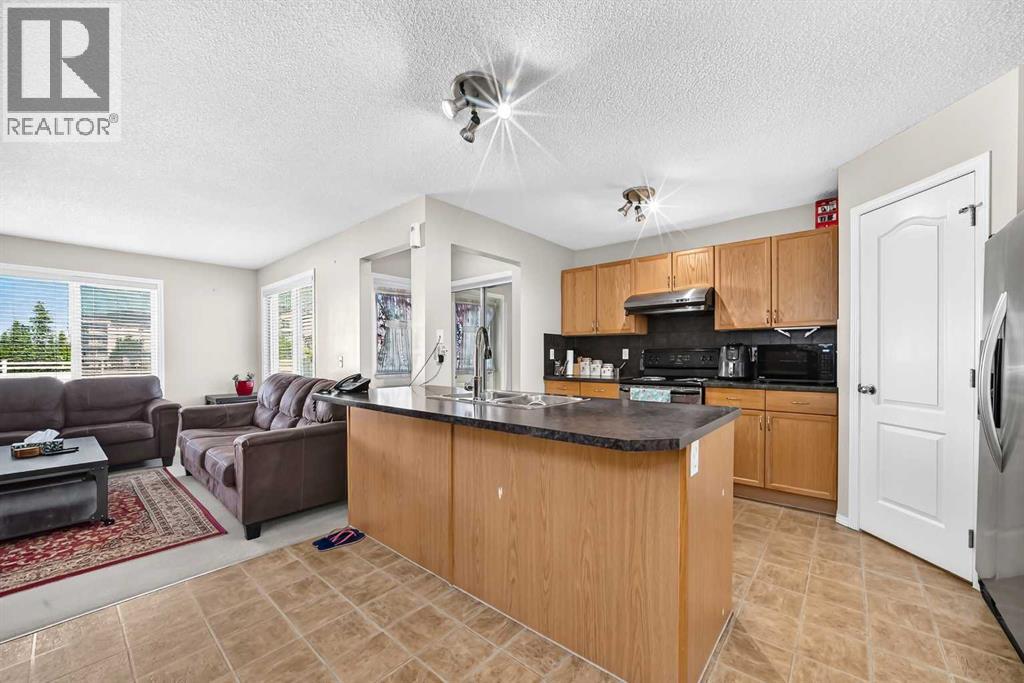 18 Taralake Gardens NE - 6