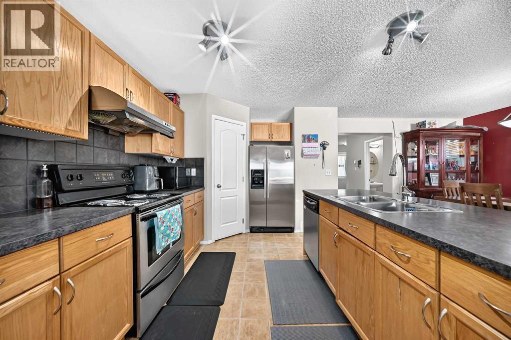 18 Taralake Gardens NE - 8