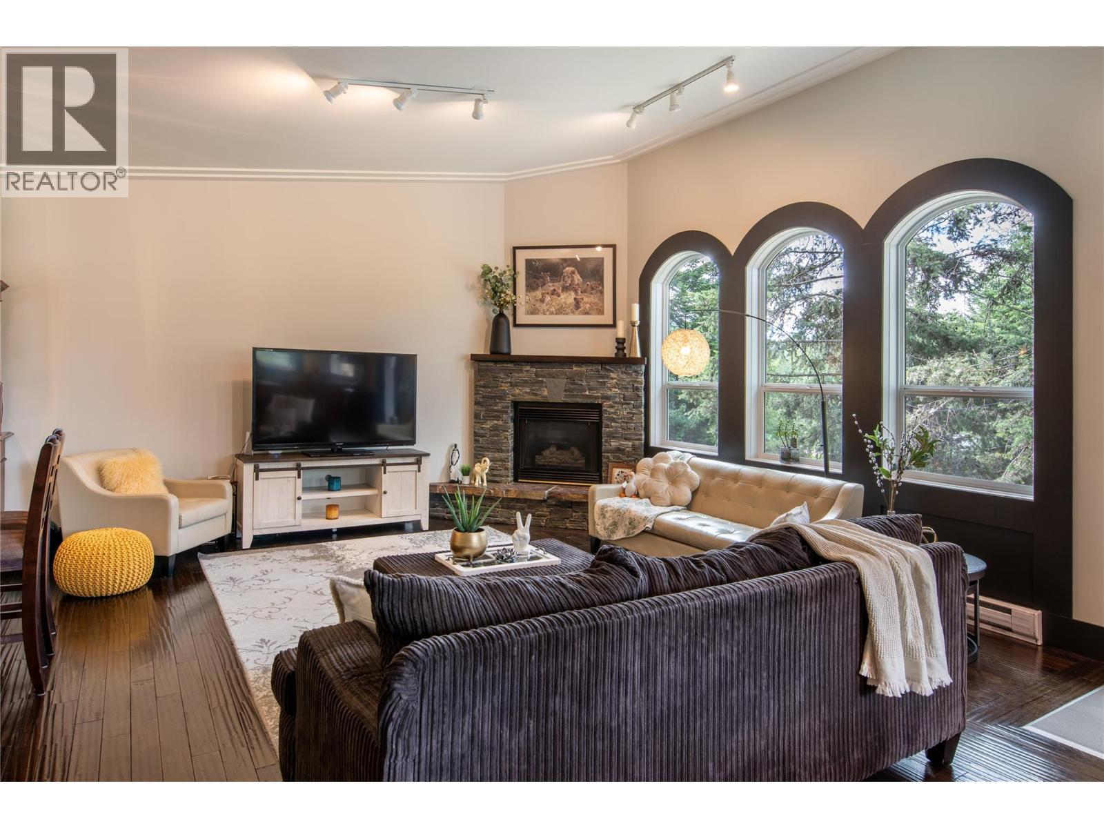 631 Lapp Road - 6