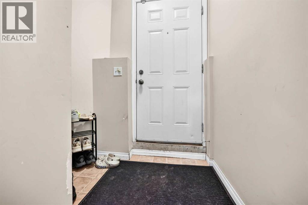 18 Taralake Gardens NE - 33