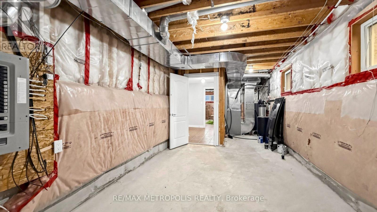 138 YAKEFARM BOULEVARD - 29