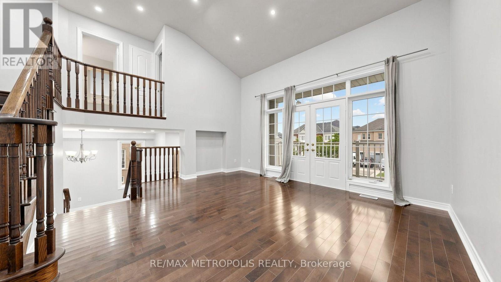 138 YAKEFARM BOULEVARD - 7