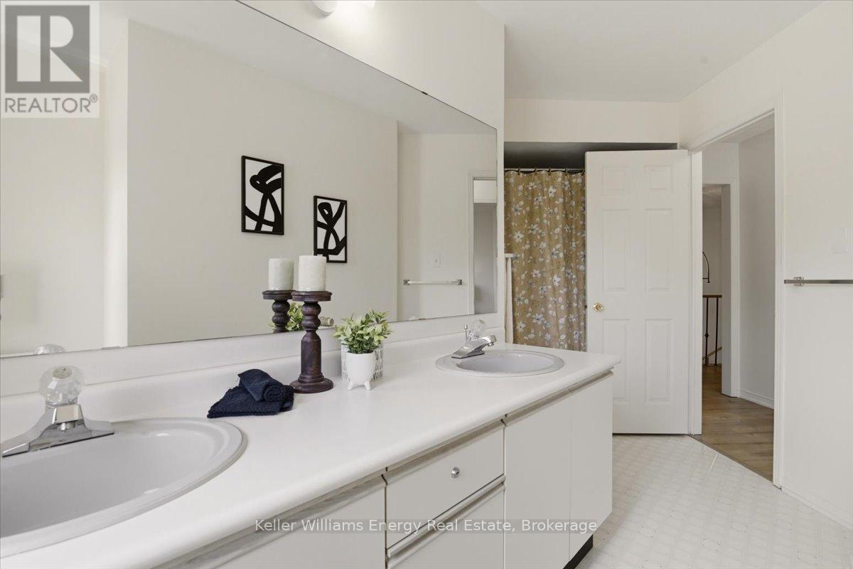 70 WILLOWBROOK DRIVE - 39
