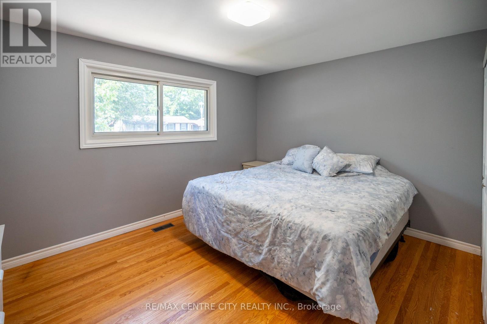 140 OAKWOOD PLACE - 25