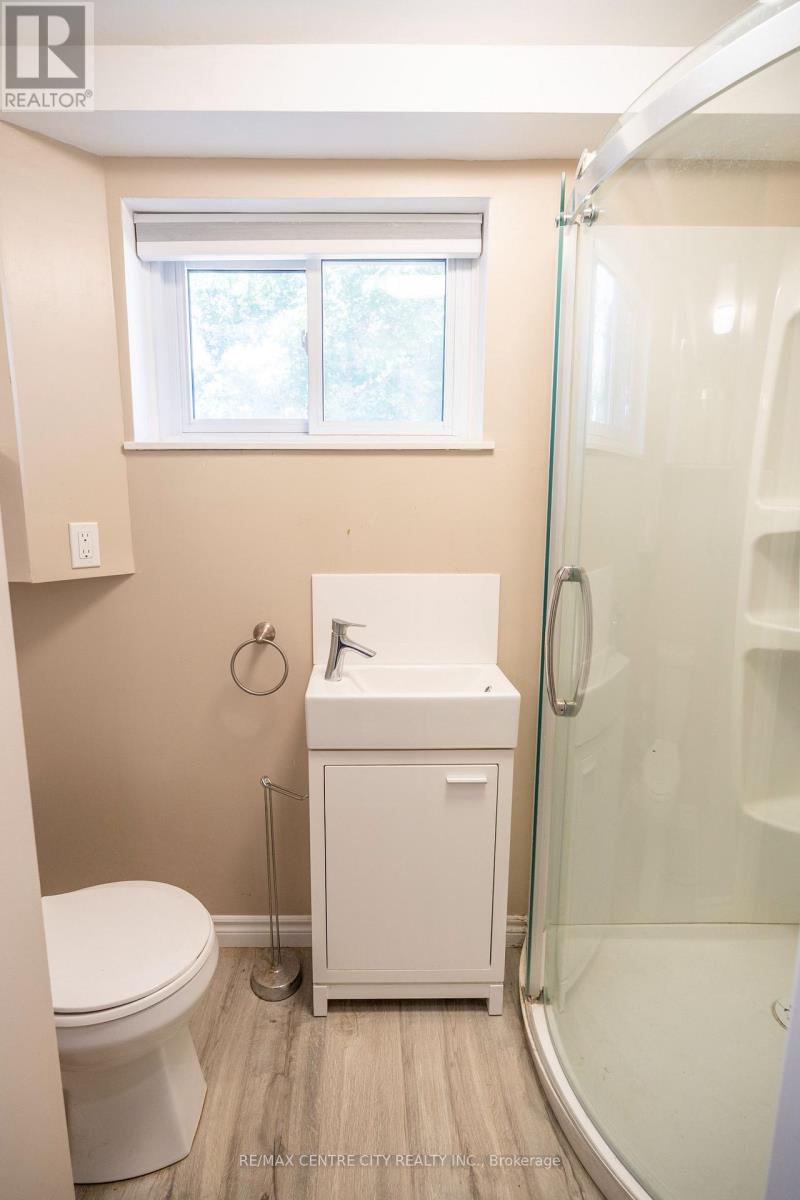 140 OAKWOOD PLACE - Image 30