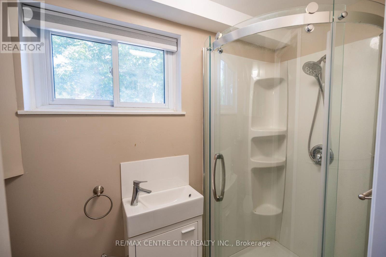 140 OAKWOOD PLACE - 31