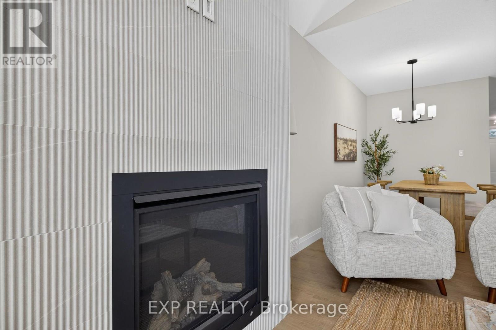 6 SULLIVAN STREET - 23