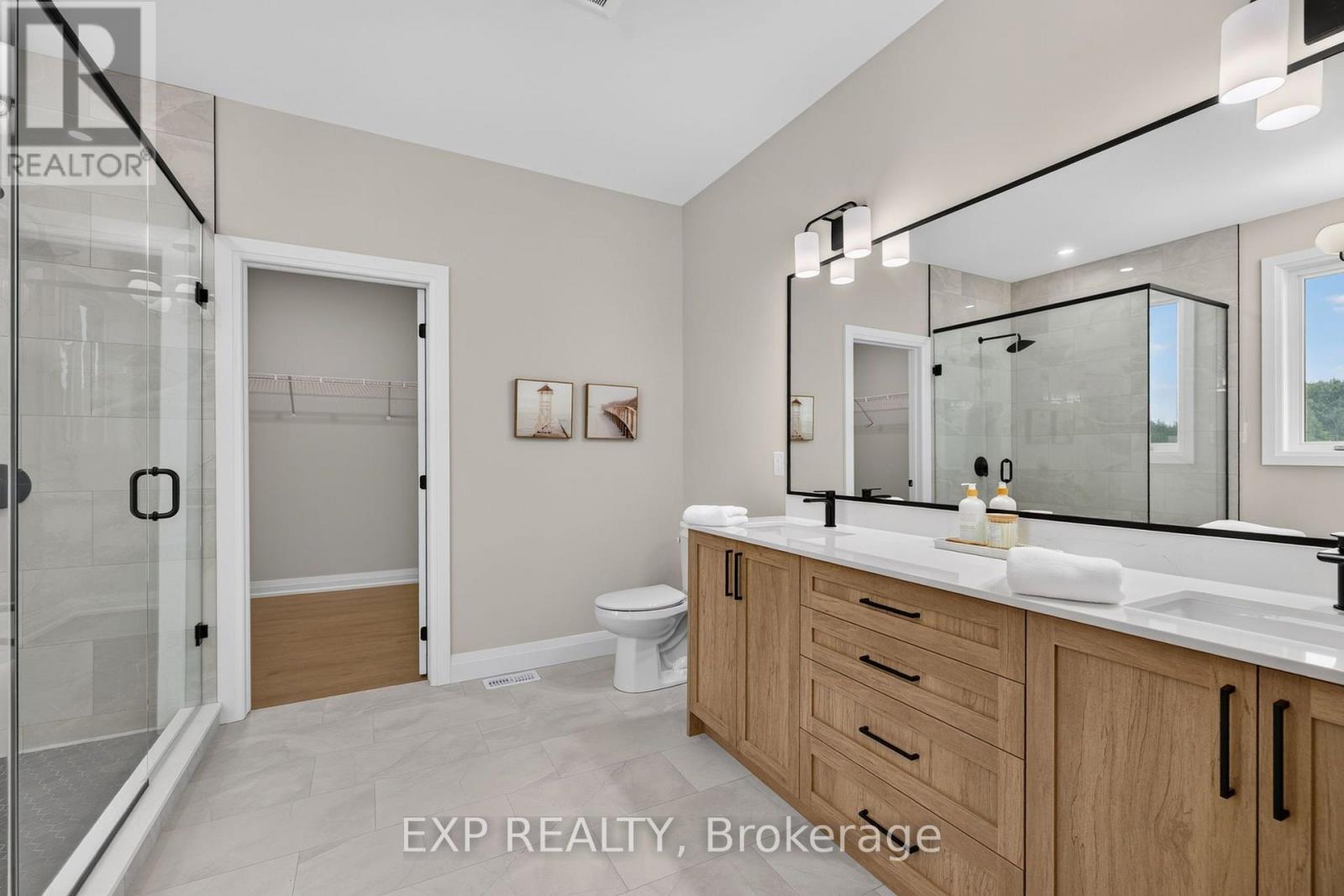 6 SULLIVAN STREET - 26