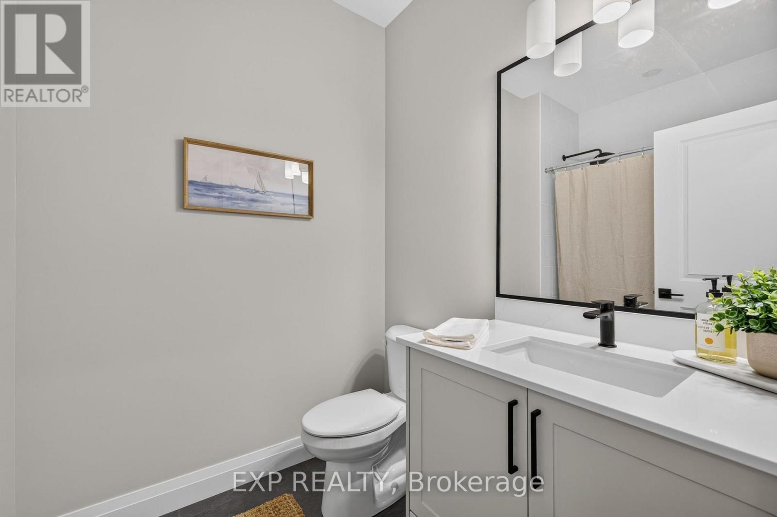 6 SULLIVAN STREET - 8