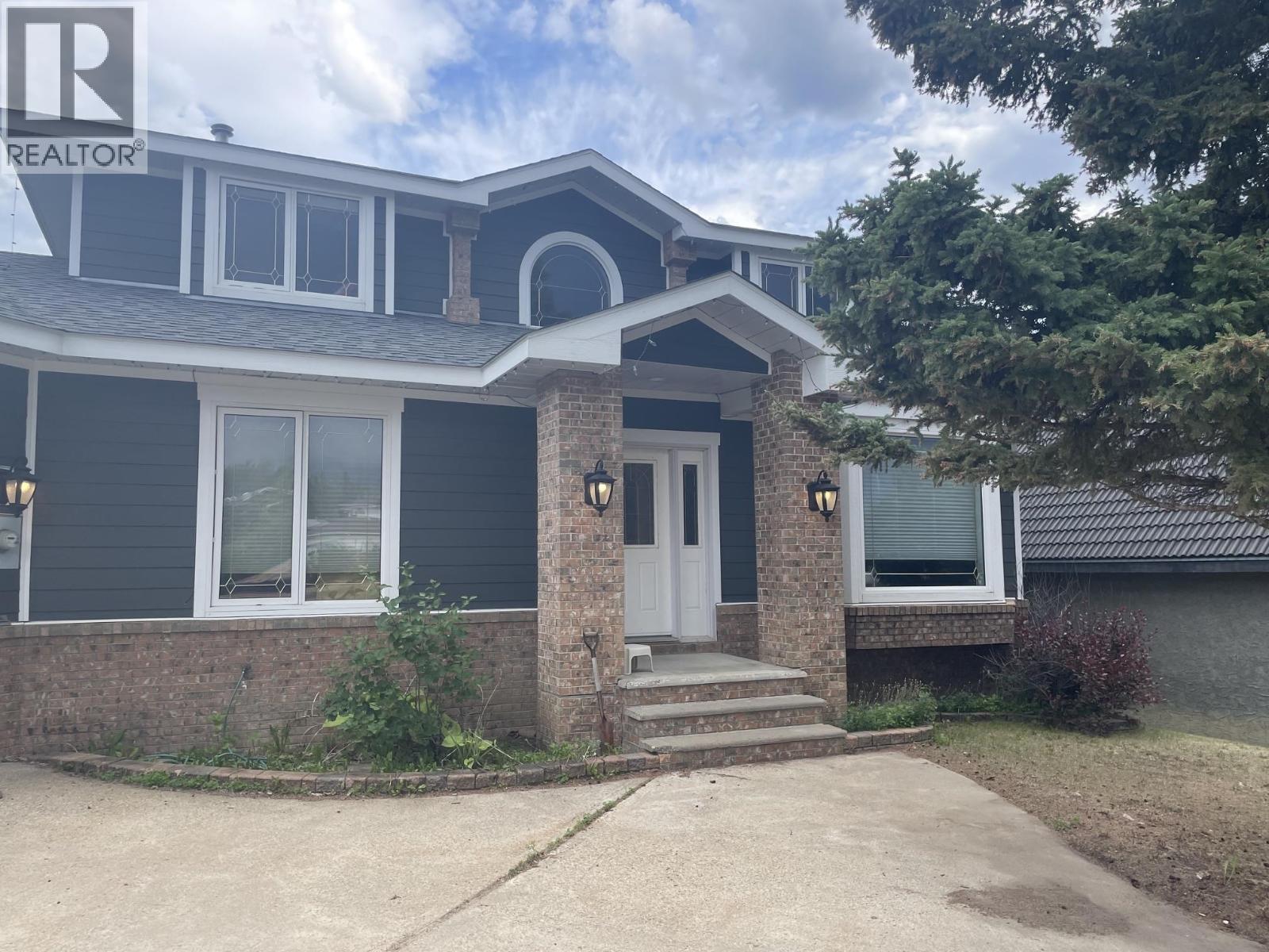 5524 MINNAKER CRESCENT, Fort Nelson — photo 3