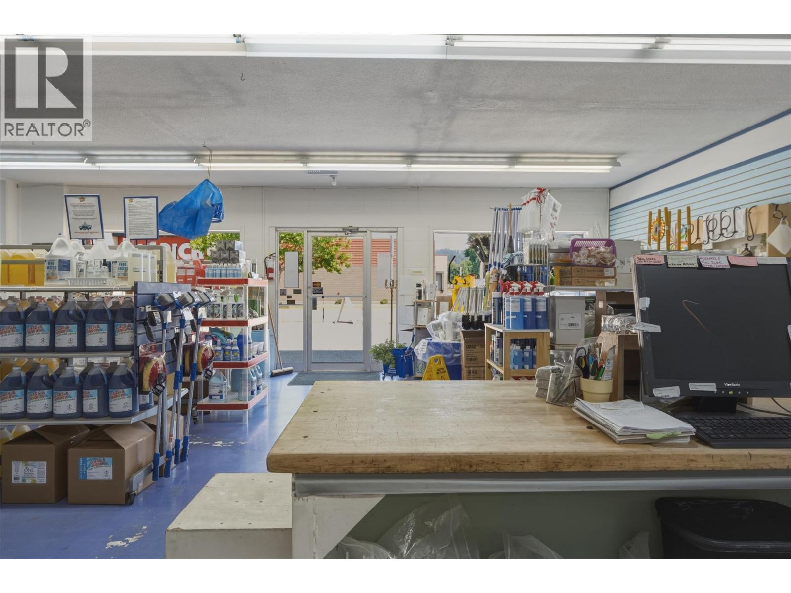  295 5 Street Southwest, Salmon Arm