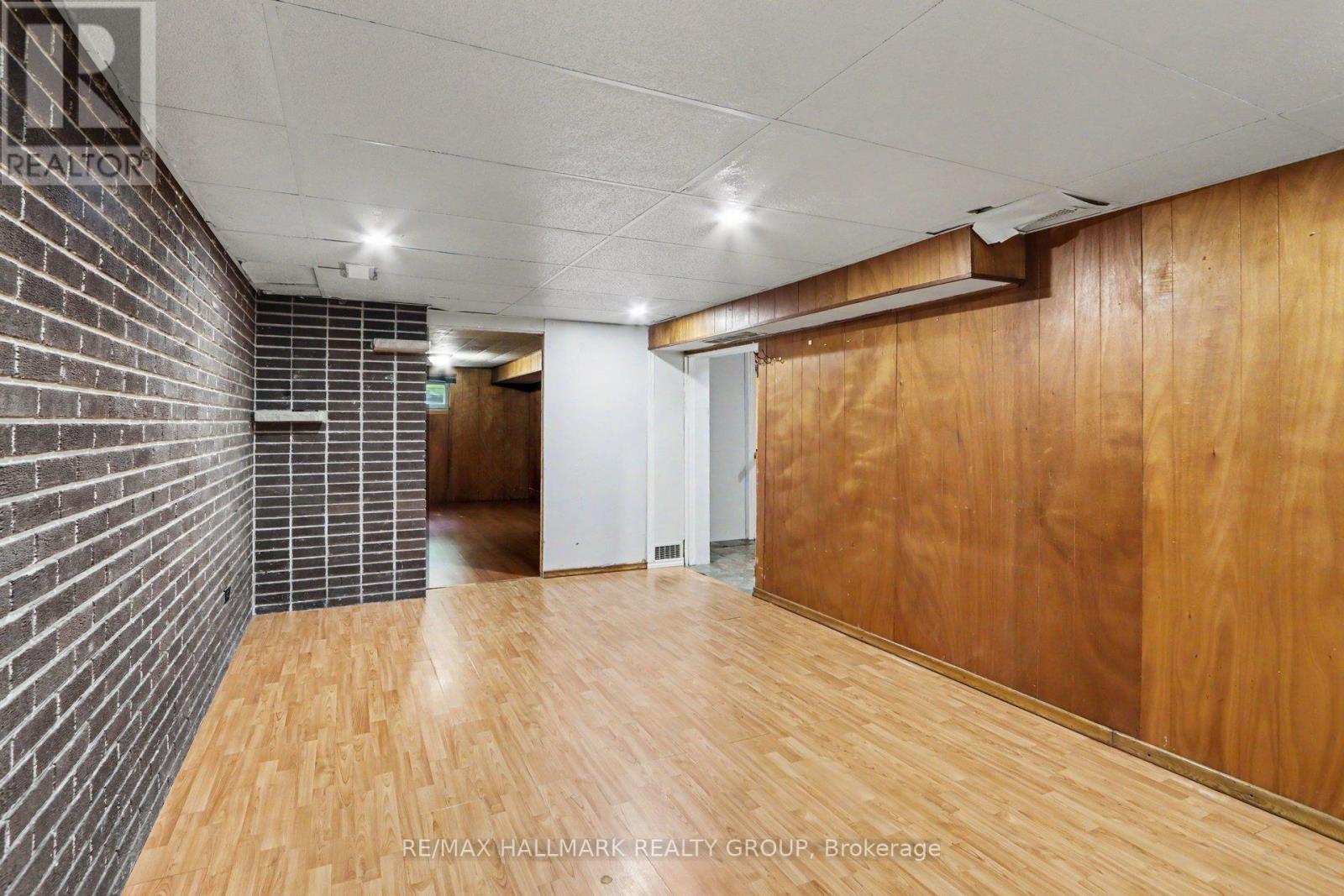 2067 BANGOR STREET - 27