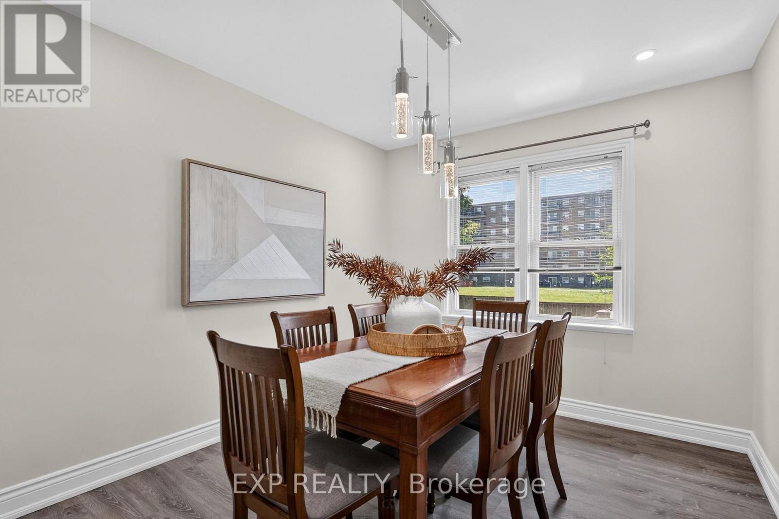 6268 CORWIN CRESCENT - 14