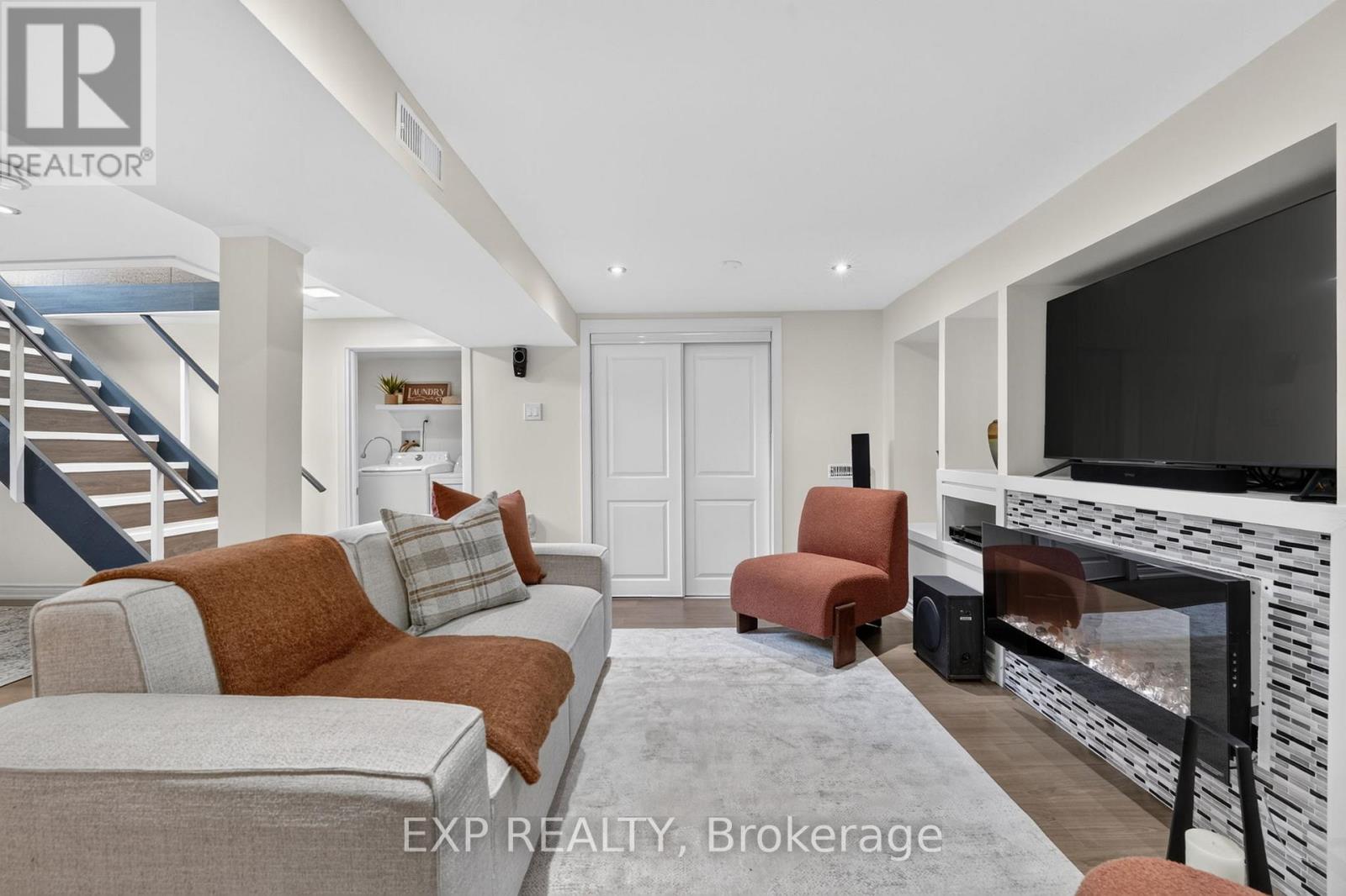 6268 CORWIN CRESCENT - 30