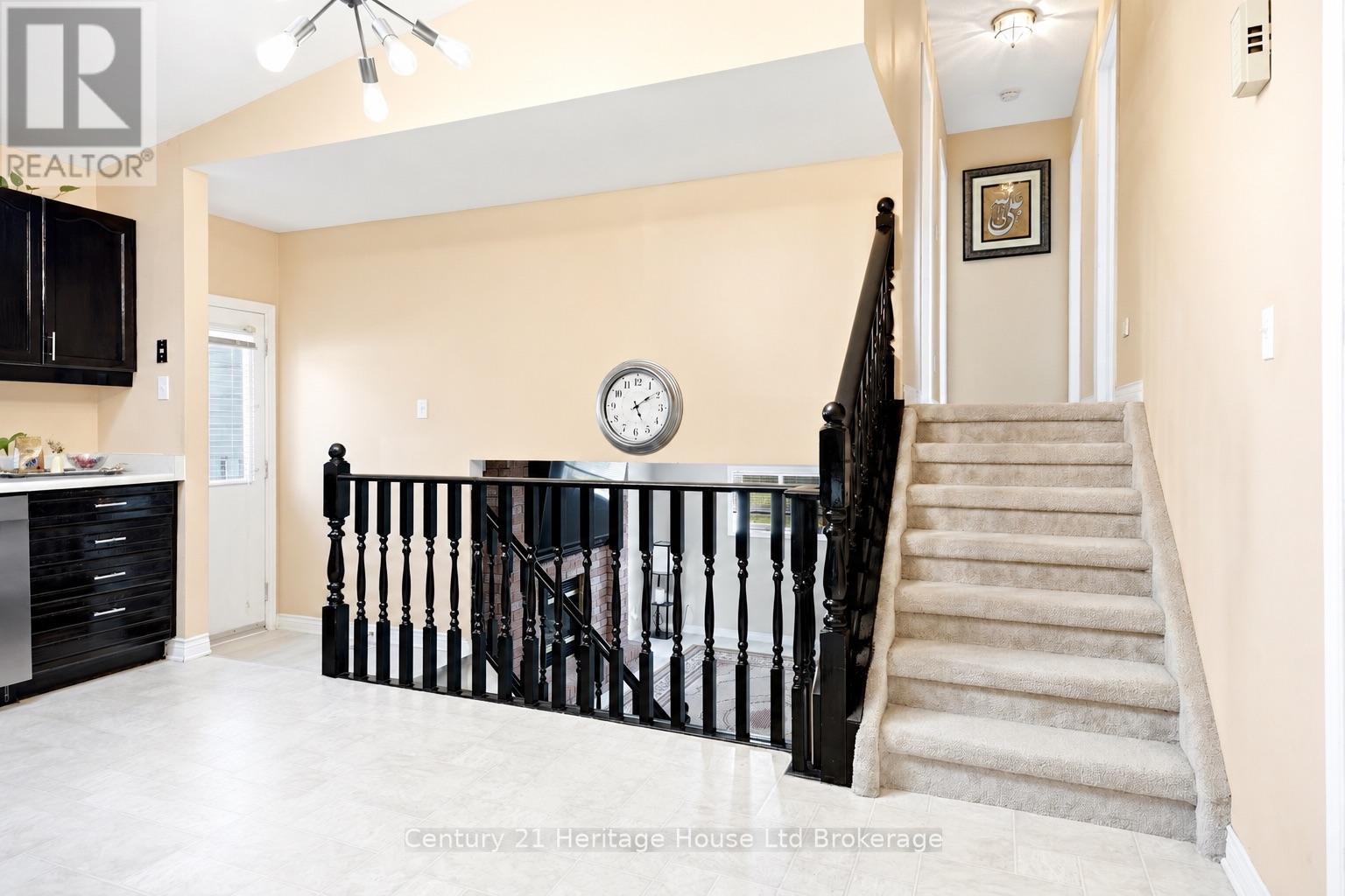 23 JOSSELYN DRIVE - 13