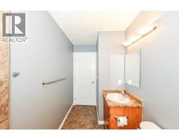 35, 6802 50 Avenue, Camrose — photo 20