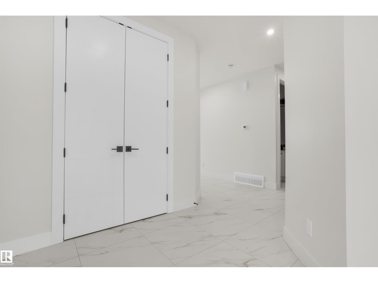 4004 40 ST - 5