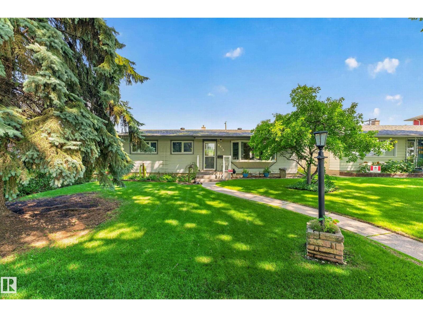6716 101A AV NW NW - 2