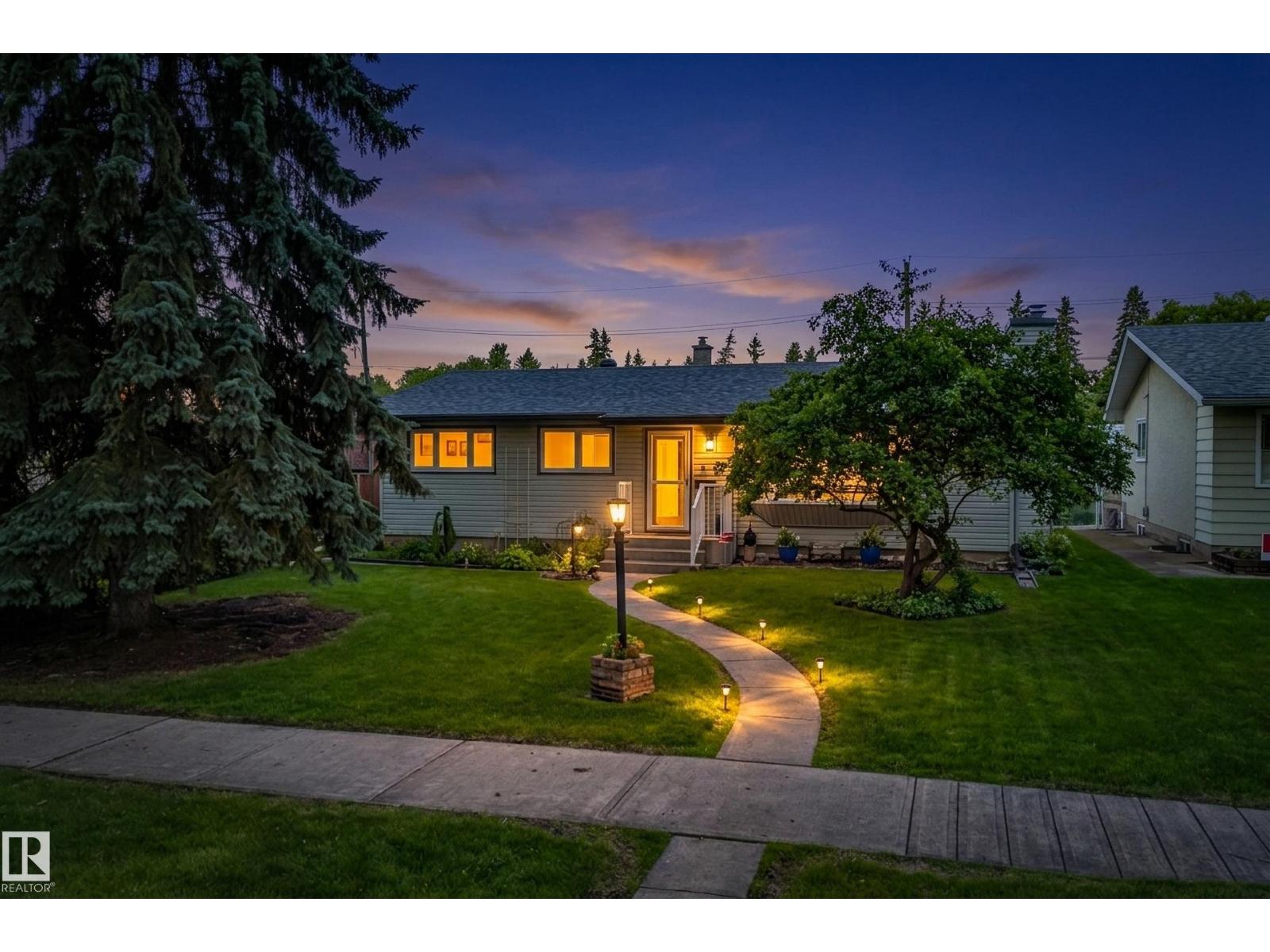 6716 101A AV NW NW - 1