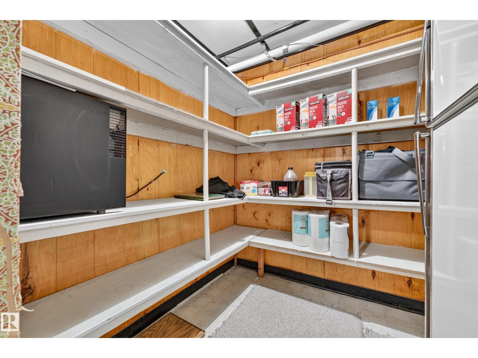 6716 101A AV NW NW - 59