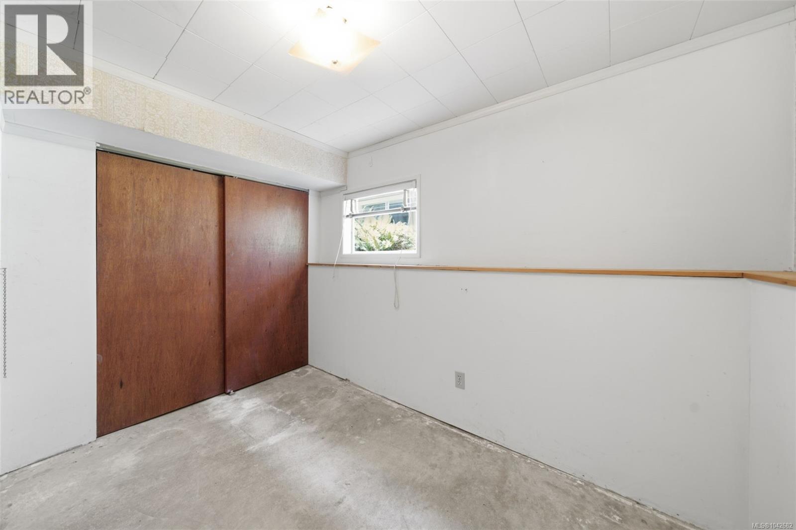 2430 Camelot Rd - 22